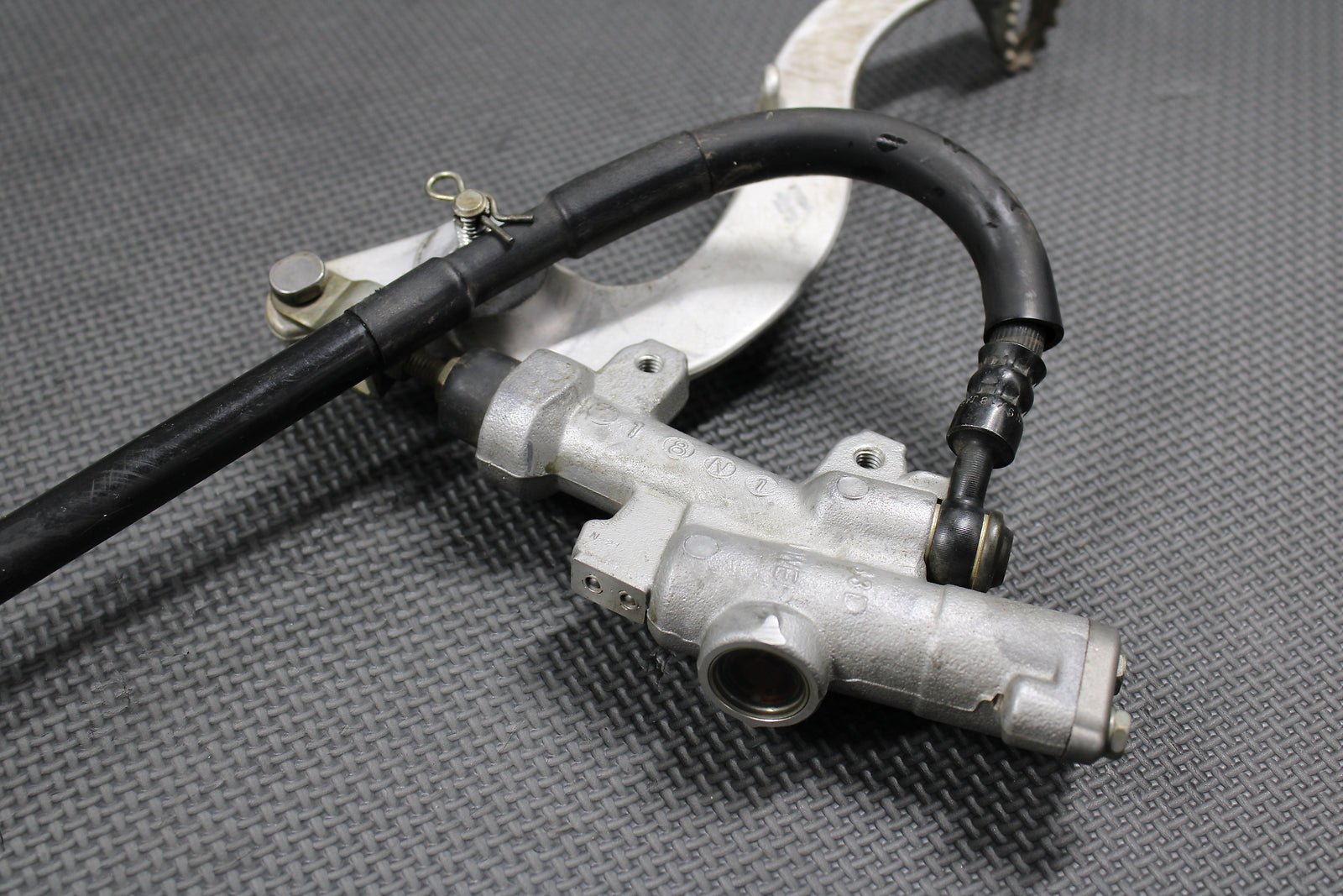 2019 YAMAHA 15 - 21 WR250F YZ250FX OEM NISSIN REAR BACK BRAKE MASTER CALIPER LEVER - hggarage