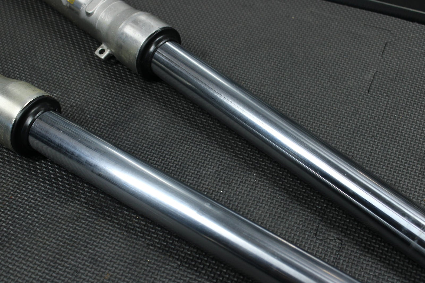 1993 HONDA CR80R OEM SHOWA RIGHT LEFT FRONT SUSPENSION FORKS SHOCKS 51400 - GS2 - 62 - hggarage