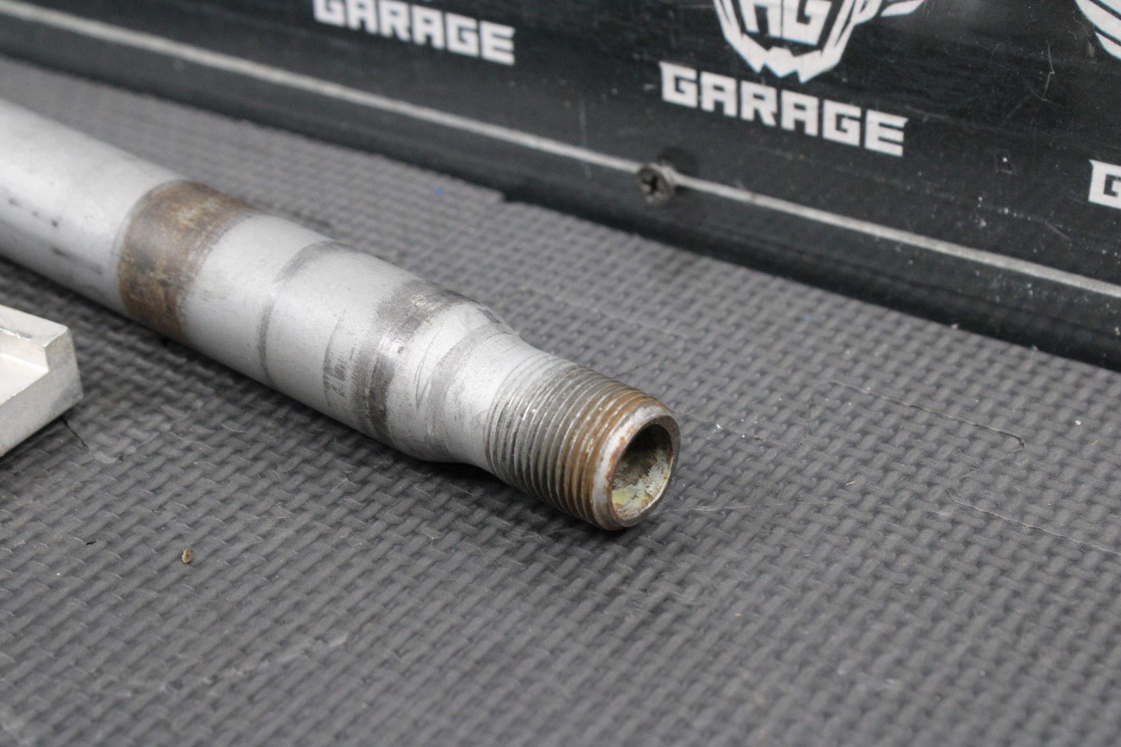 2013 HUSQVARNA TE511 OEM REAR AXLE BACK WHEEL RIM PIVOT BOLT AXLE 8000H1548 - hggarage