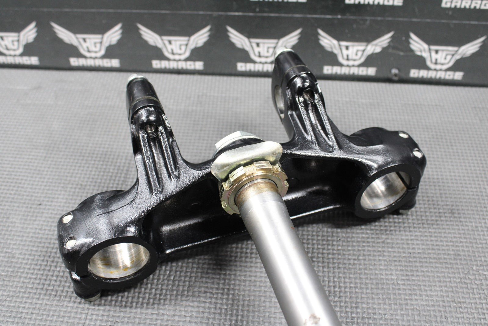 2002 HONDA XR200R 90 - 02 OEM FRONT FORKS LOWER UPPER TRIPLE TREE STEM BAR CLAMP - hggarage
