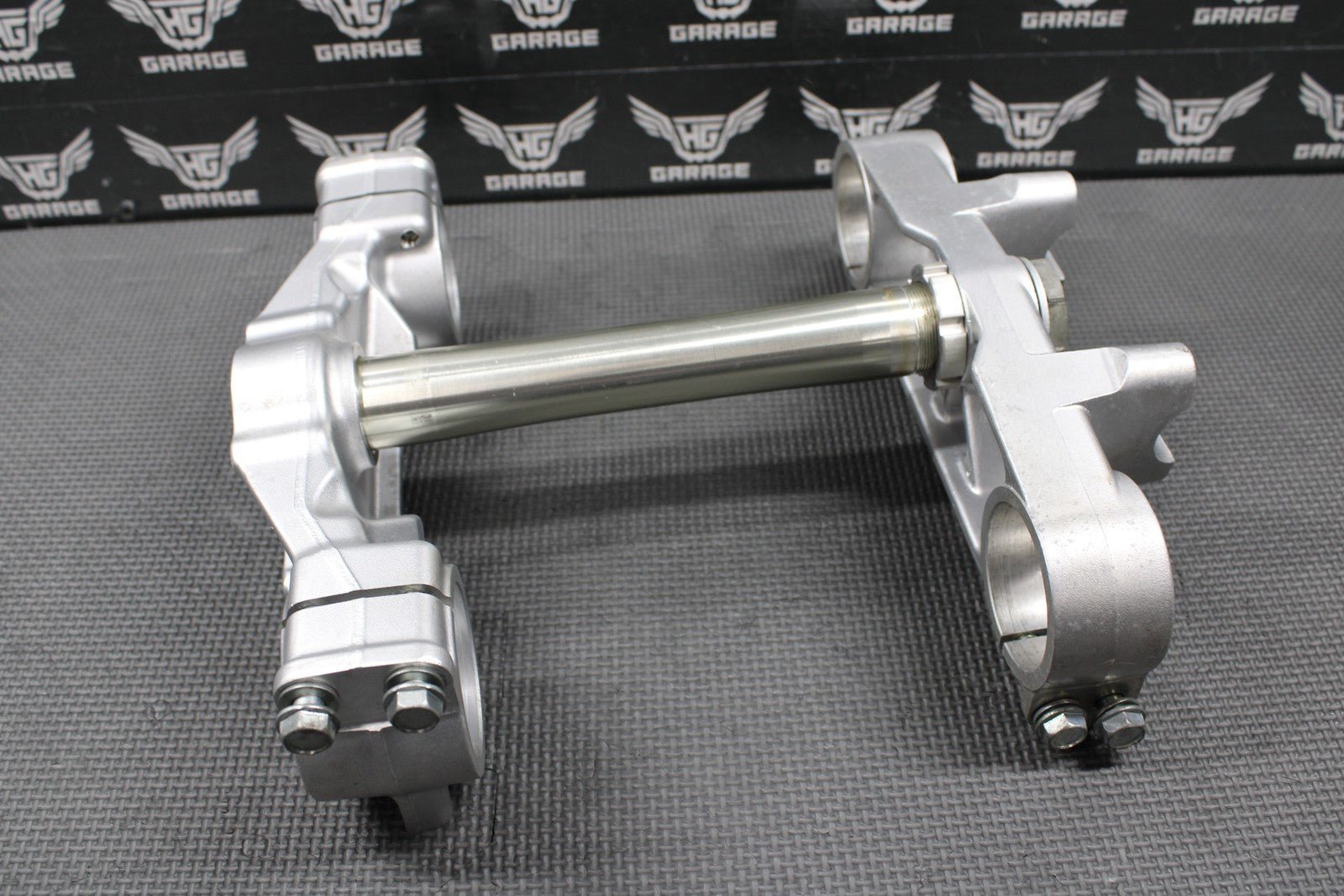1998 SUZUKI 97 - 98 RM125 RM250 OEM FRONT FORKS LOWER UPPER TRIPLE TREE STEM CLAMP - hggarage