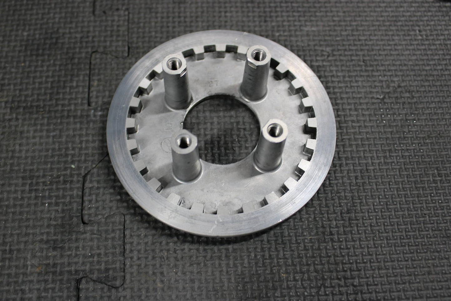 1998 HONDA XR200R OEM COMPLETE CLUTCH W PLATES BASKET HUB 22100 - 437 - 020 22121 - KC - hggarage