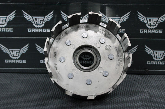 2000 KTM 250 300 EXC OEM CLUTCH BASKET 54632001272 - hggarage