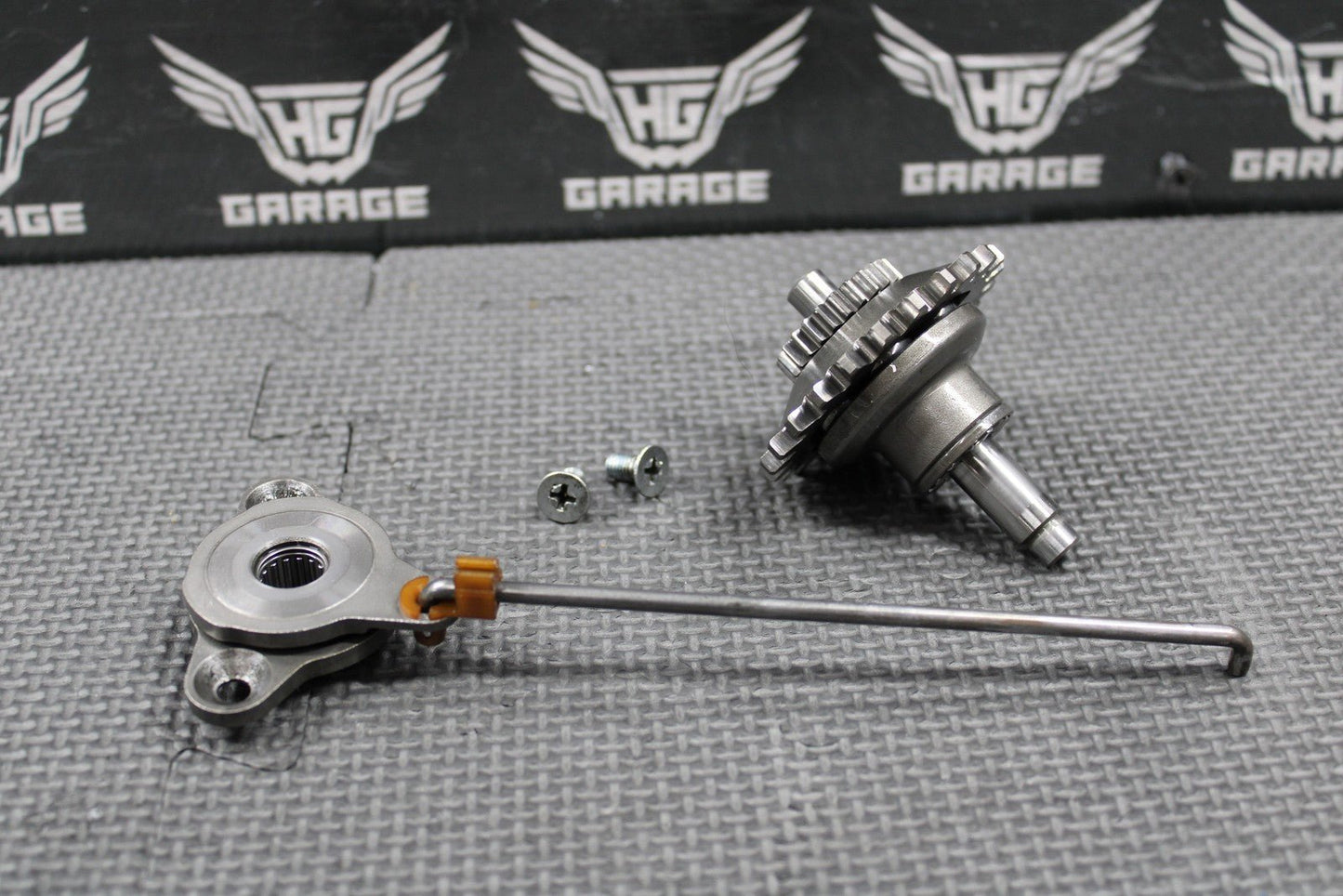 1995 93 - 95 SUZUKI RMX250 OEM EXHAUST POWER VALVE LINKAGE GOVERNOR 12670 - 29E11 - hggarage