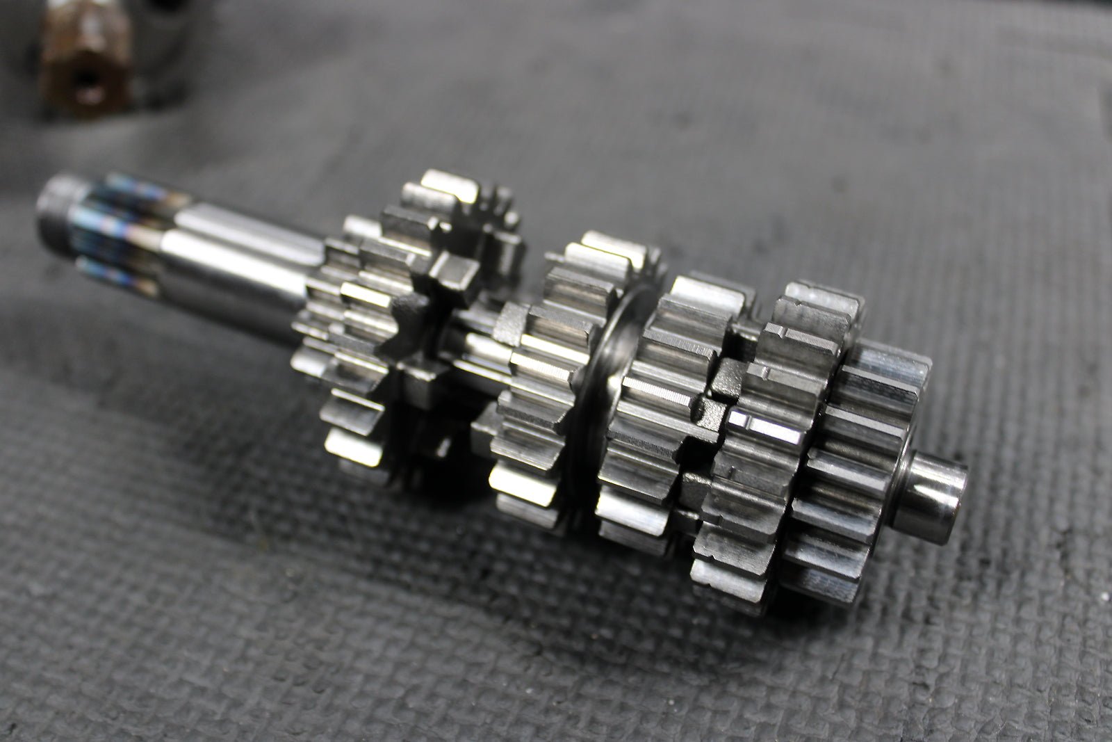 2015 KAWASAKI KX100 KX80 KX85 OEM ENGINE TRANSMISSION TRANNY ASSEMBLY GEARS - hggarage