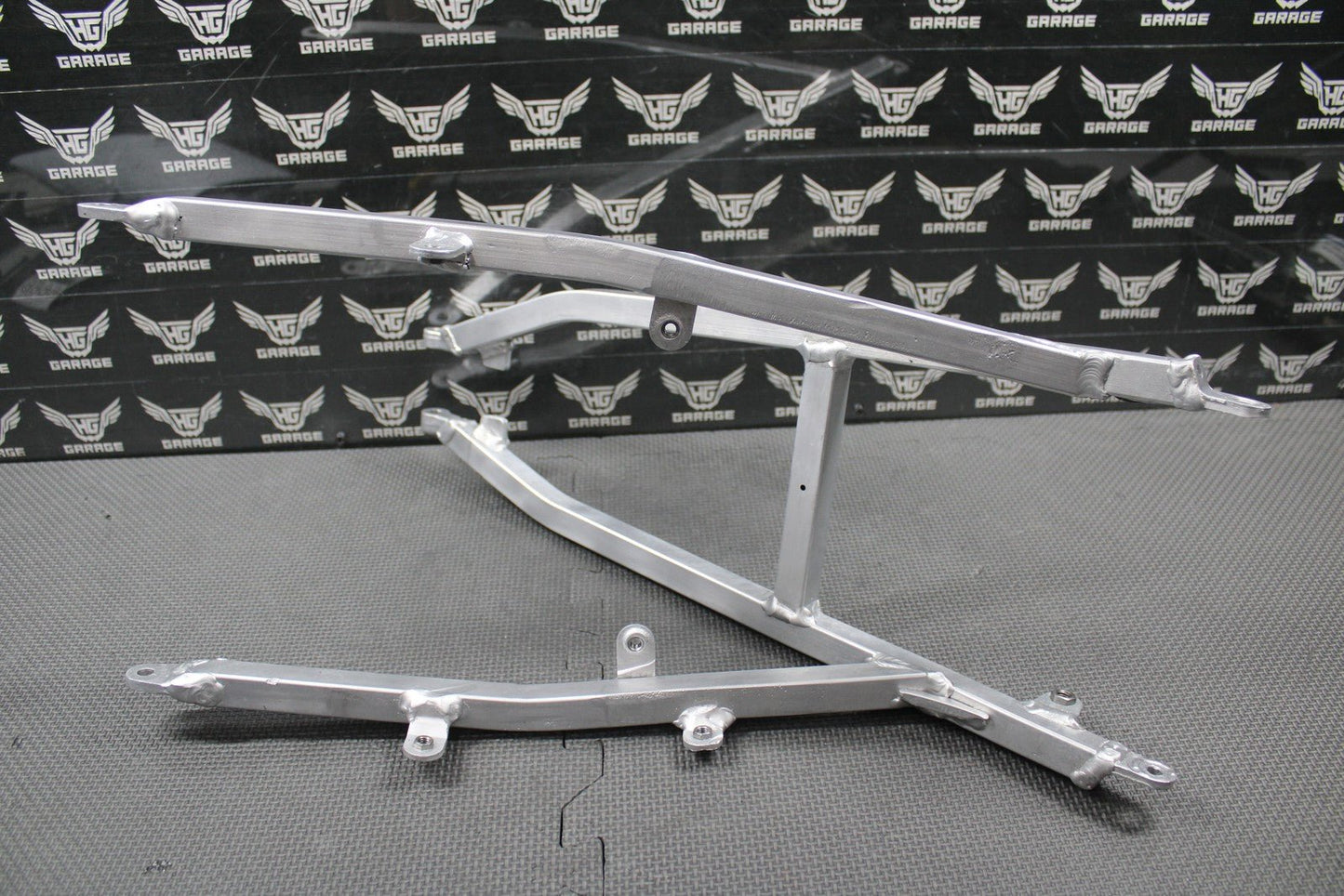 2000 2001 HONDA CR125R CR250R OEM REAR BACK SUB FRAME SUBFRAME 50200 - KZ3 - J30 - hggarage