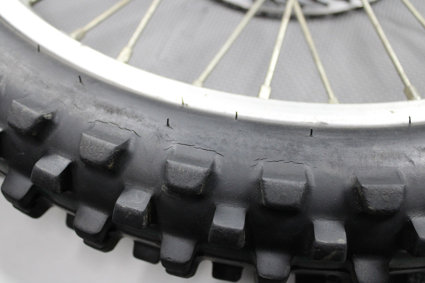 1988 HONDA CR125R CR250R CR500R OEM 21" FRONT WHEEL RIM HUB TIRE 446A5 - KS6 - 830 - hggarage