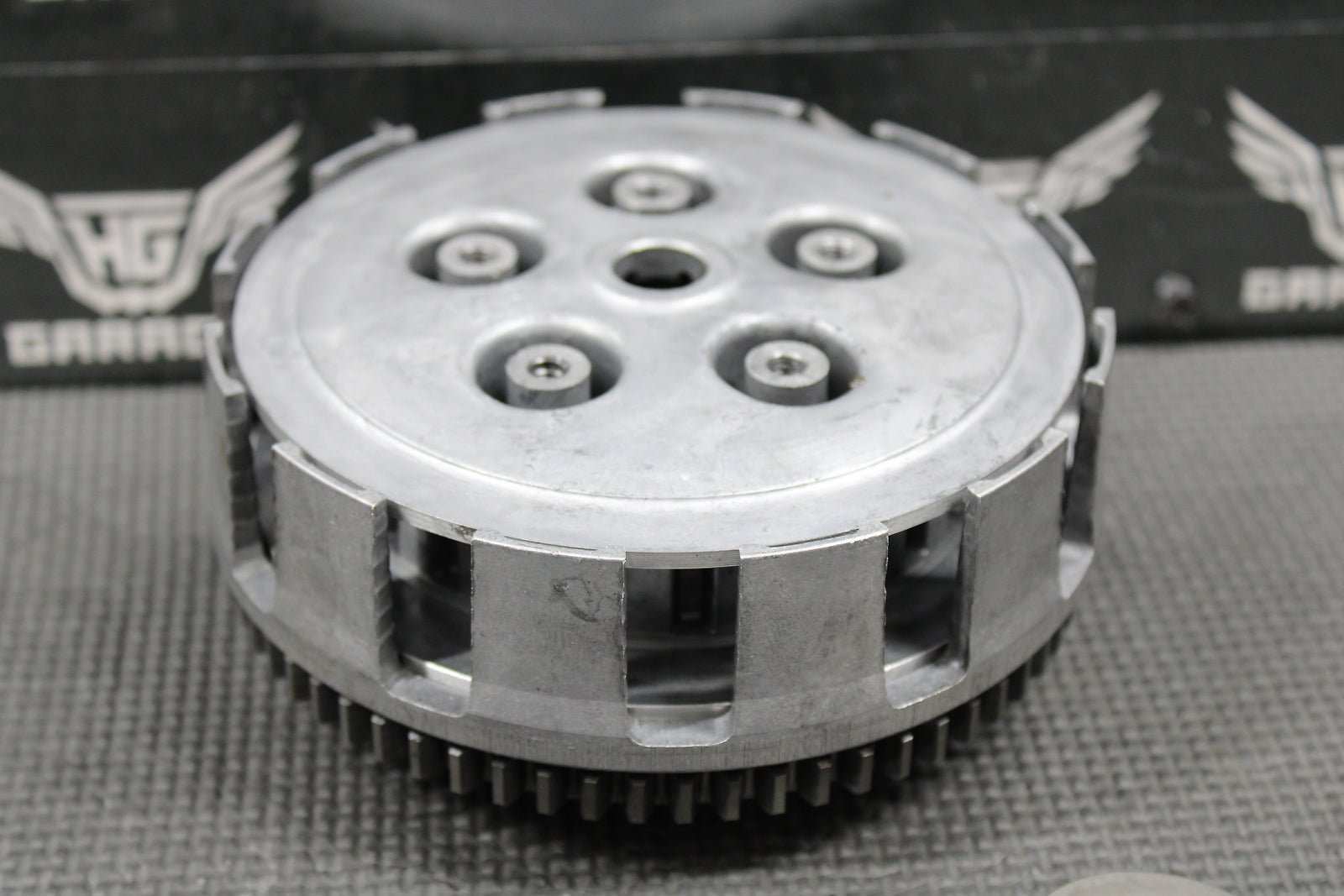 1985 HONDA CR125R OEM COMPLETE CLUTCH W BASKET HUB PRESSURE PLATE 22100 - KA3 - 760 - hggarage