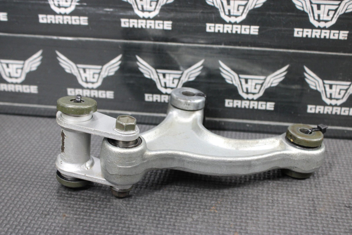 2000 YAMAHA TTR125 TTR125L OEM REAR SHOCK LINKAGE LINKS - hggarage