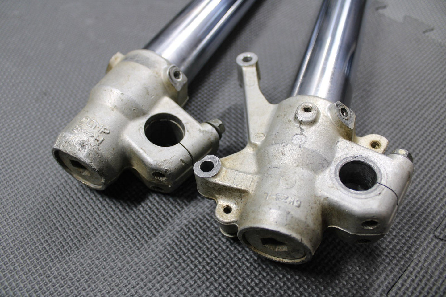 2000 HONDA CR125R OEM KYB 46MM RIGHT LEFT FRONT SUSPENSION FORKS SHOCKS GOOD! - hggarage