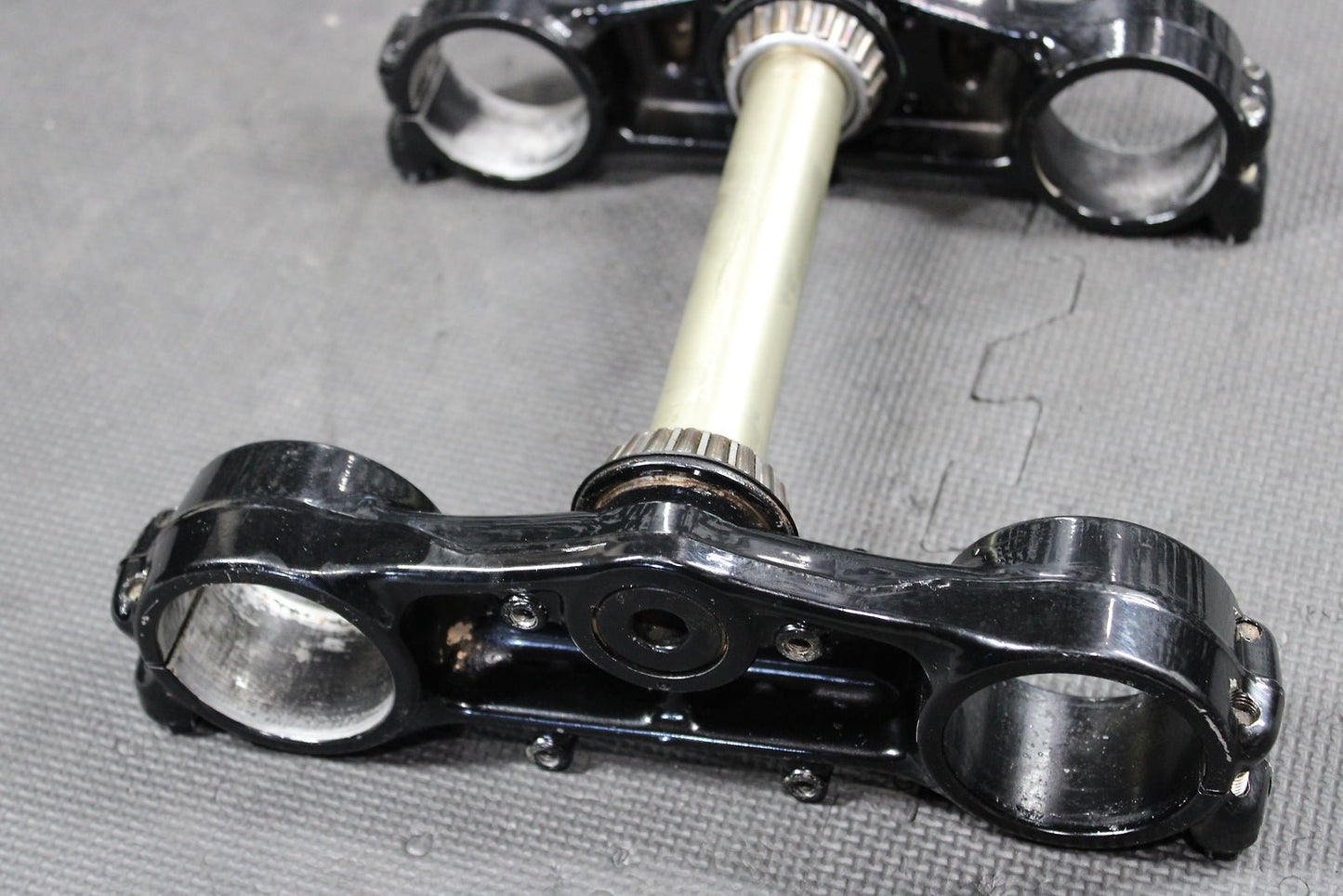 1999 Kawasaki KX125 OEM Front Forks Lower Upper Triple Tree Stem Clamp - hggarage