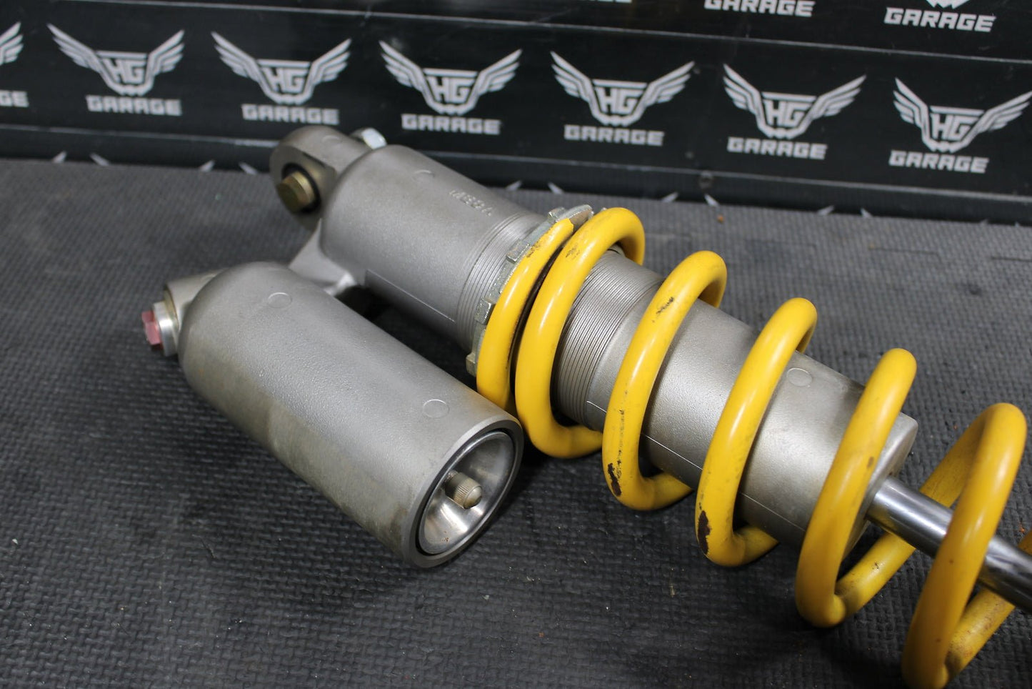 2002 HONDA CRF450R OEM SHOWA REAR BACK SHOCK ABSORBER SUSPENSION 52400 - MEB - 671 - hggarage