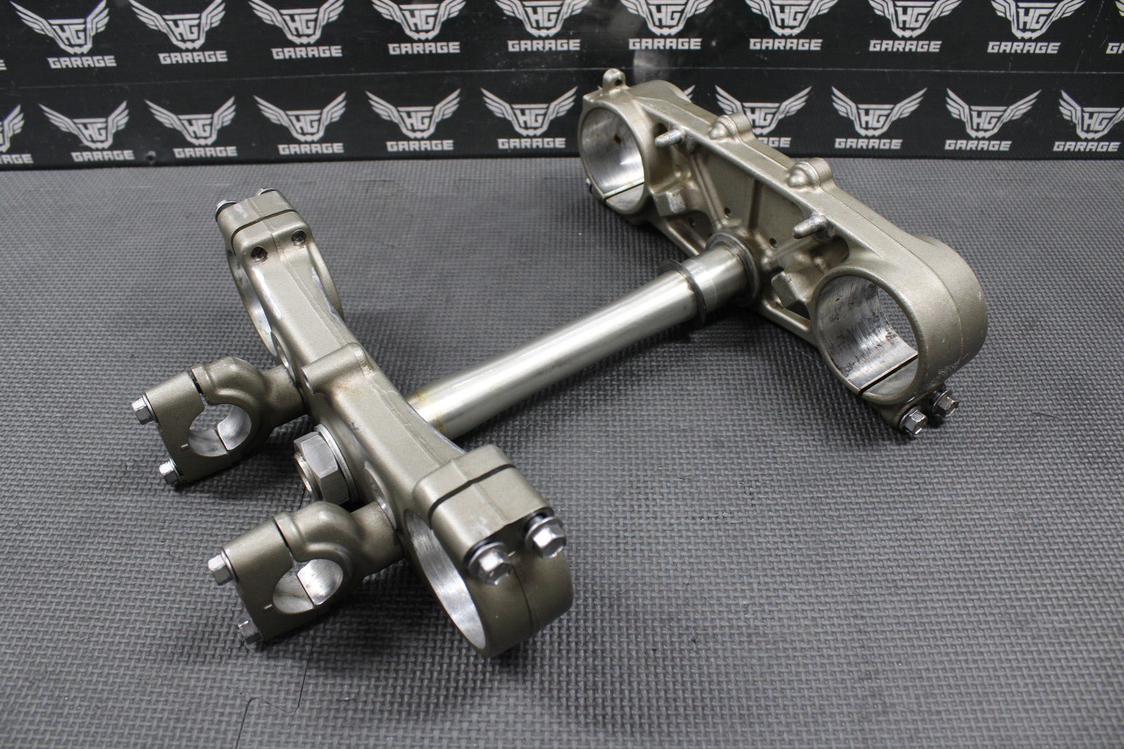 2009 YAMAHA YZ450F OEM FRONT FORKS LOWER UPPER TRIPLE TREE STEM BAR CLAMP STEM - hggarage