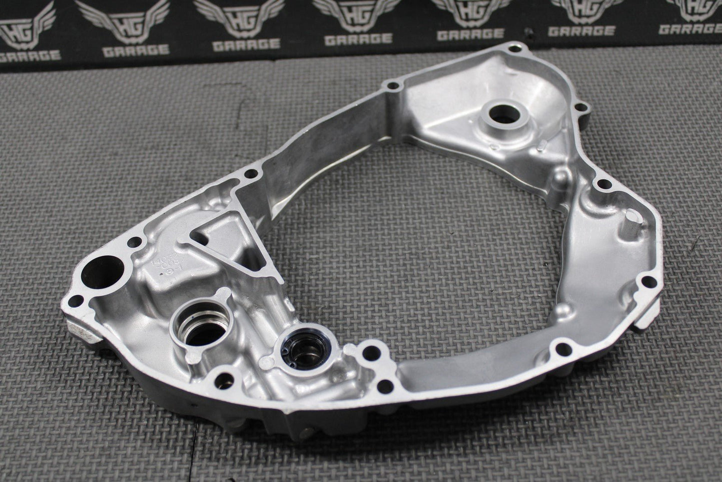 2007 04 - 08 KAWASAKI KX250F OEM RIGHT CASE INNER CLUTCH COVER 14032 - 0057 NICE! - hggarage