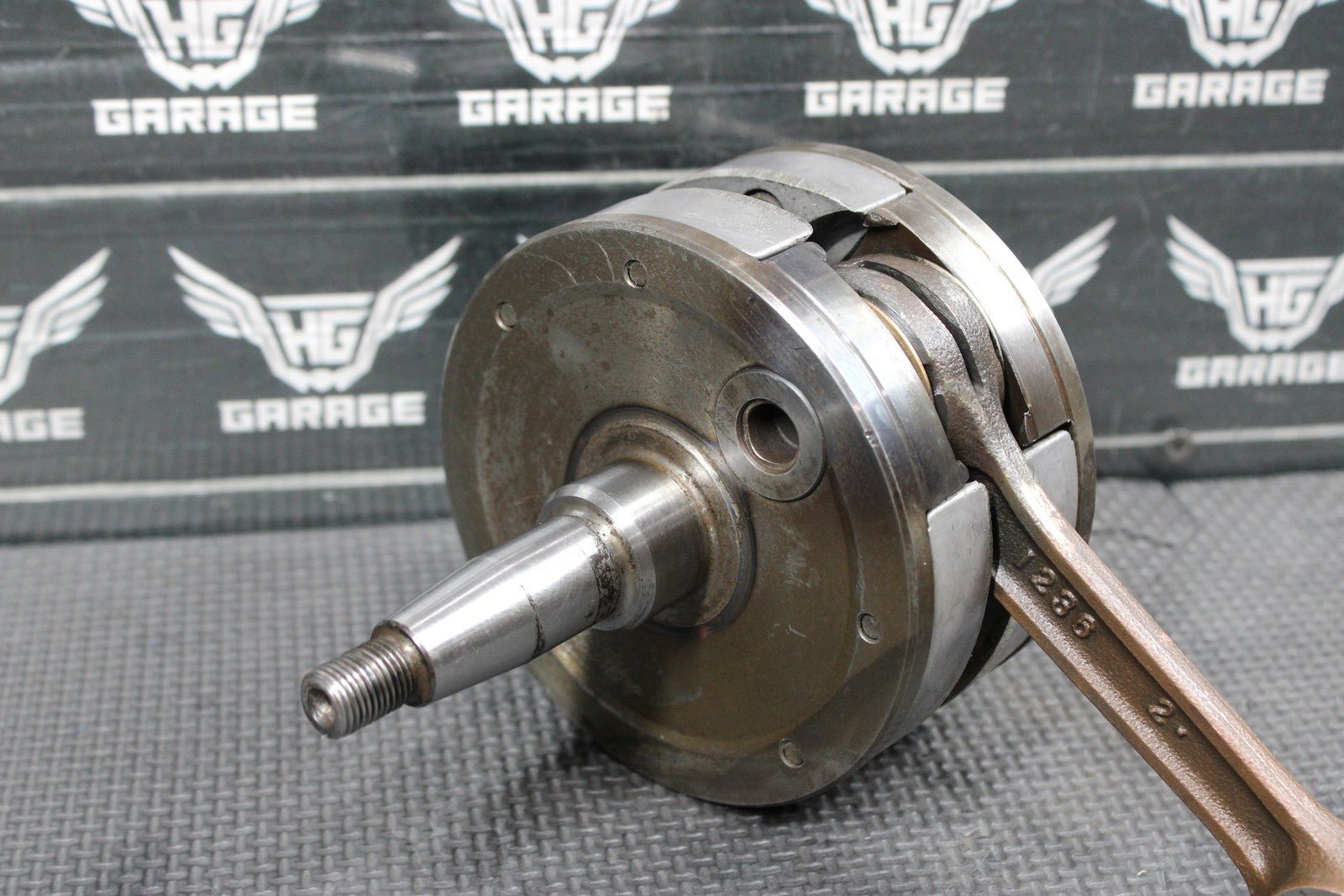 1998 KAWASAKI KX250 OEM ENGINE MOTOR CRANKSHAFT CRANK SHAFT 13031 - 1434 - hggarage