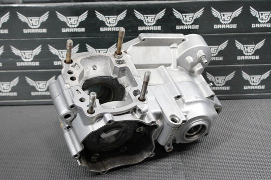 1997 97 - 99 KAWASAKI KX250 LEFT RIGHT ENGINE CRANKCASE CRANK CASES BLOCK NEED WOR - hggarage