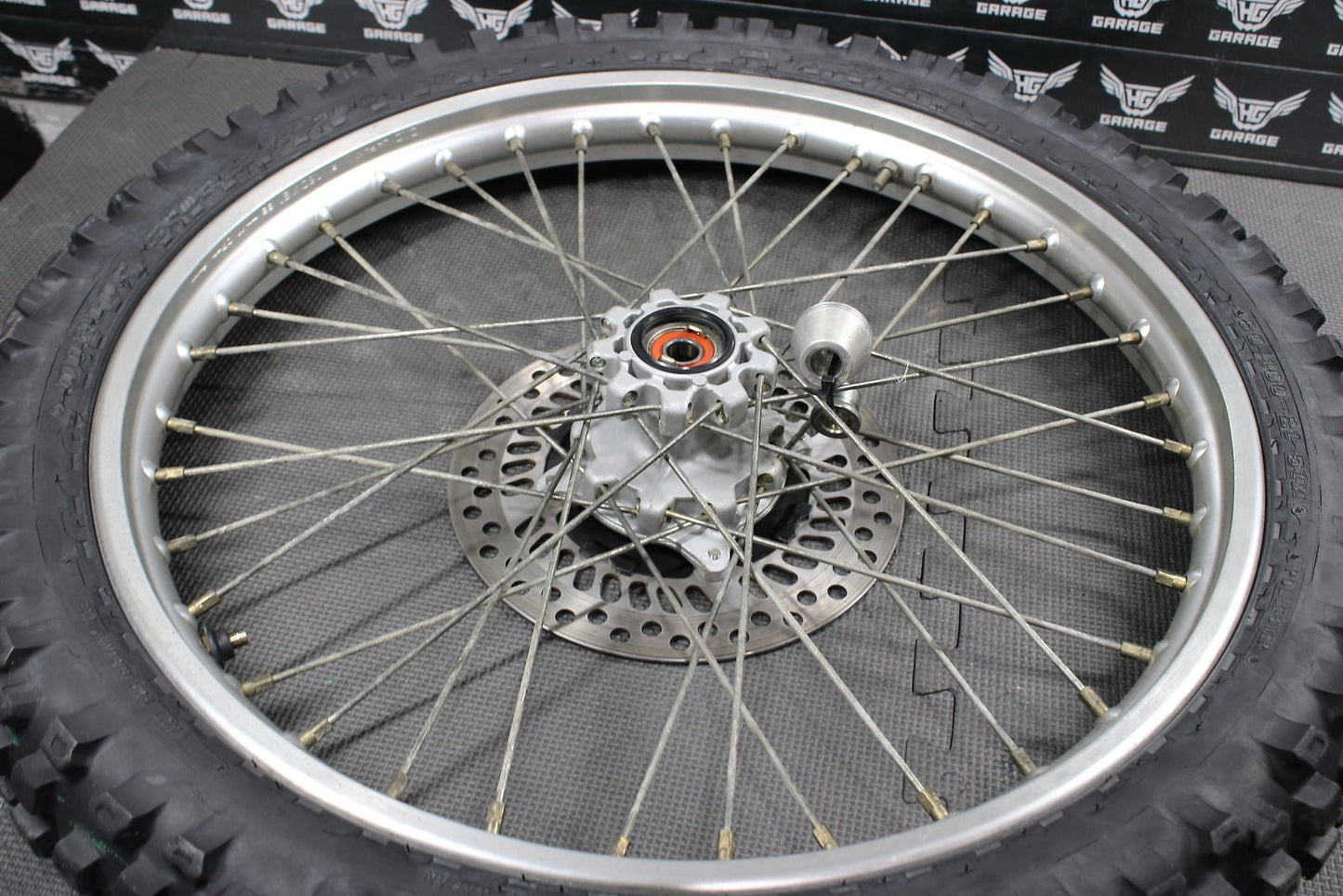 2001 Honda XR250R OEM D.i.d Front Wheel Rim Hub 44650 - Kce - 000 - hggarage