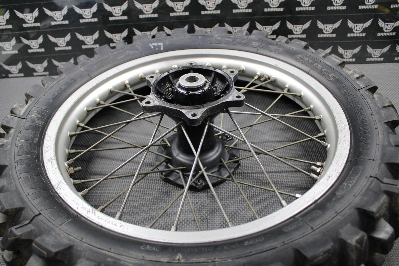 1988 HONDA CR125R OEM 18" x 1.85" REAR BACK WHEEL RIM HUB TIRE 426A5 - KS6 - 832ZA - hggarage
