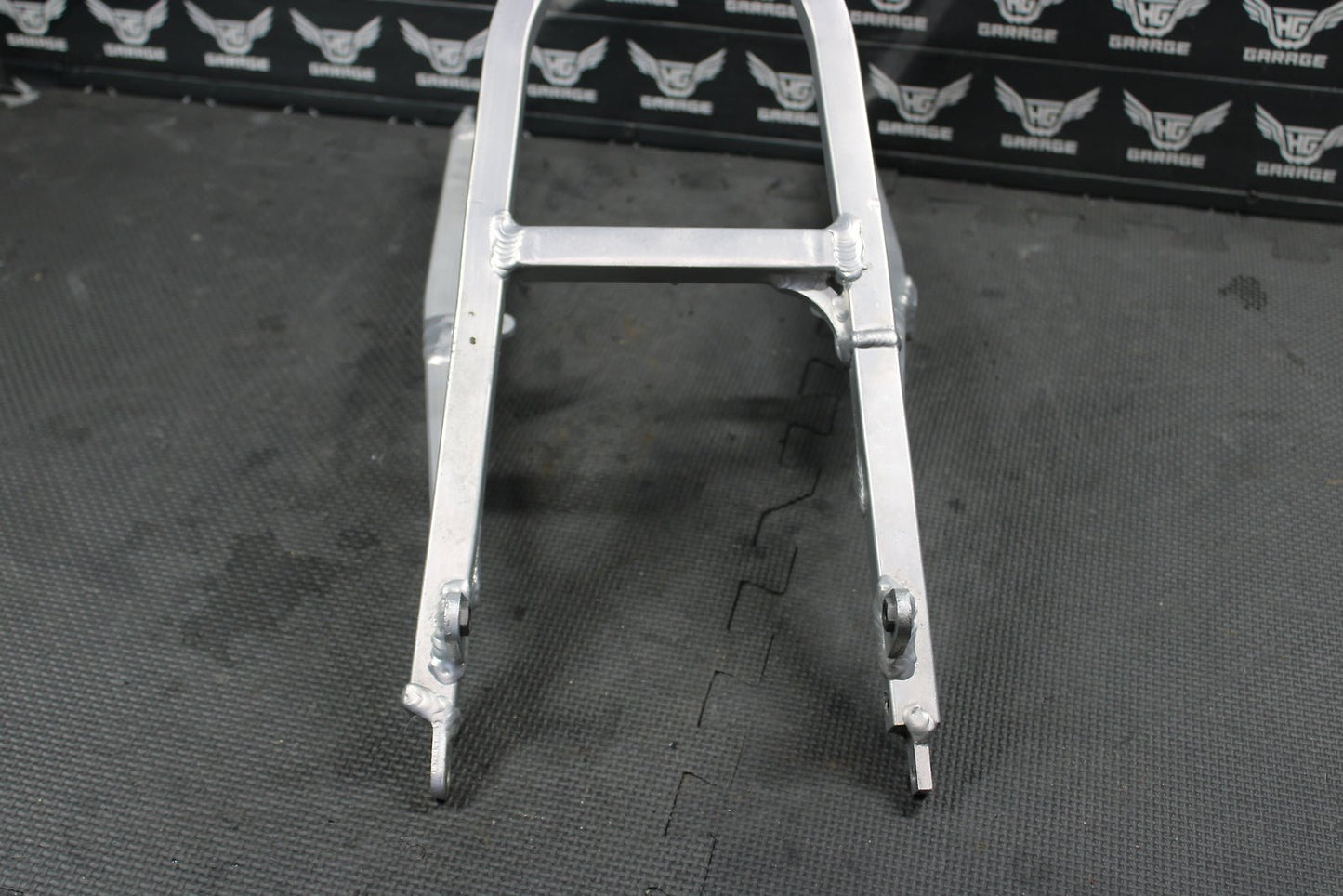 2002 HONDA CRF450R OEM REAR BACK SUB FRAME SUBFRAME 50200 - MEB - 670 - hggarage