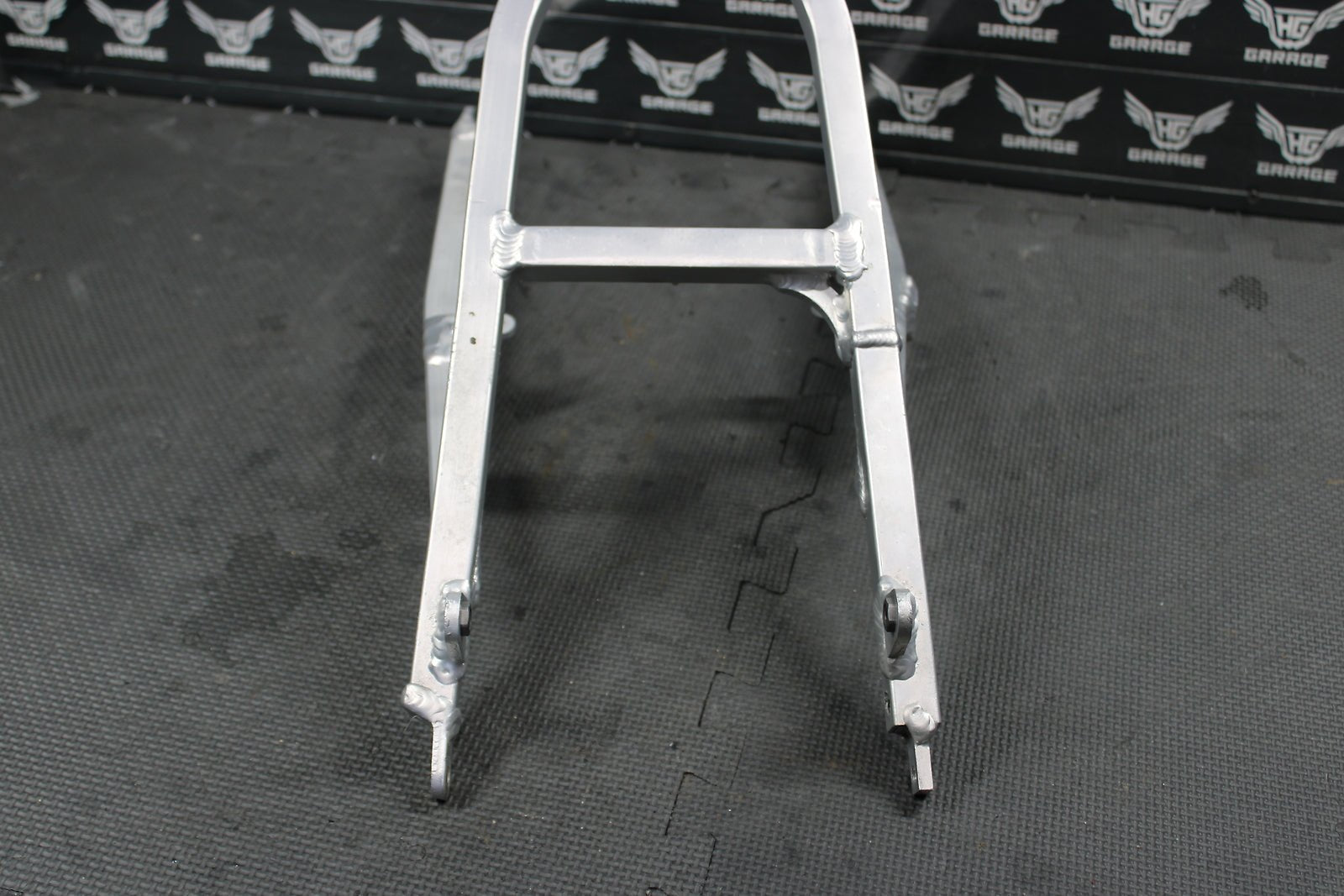 2002 HONDA CRF450R OEM REAR BACK SUB FRAME SUBFRAME 50200 - MEB - 670 - hggarage