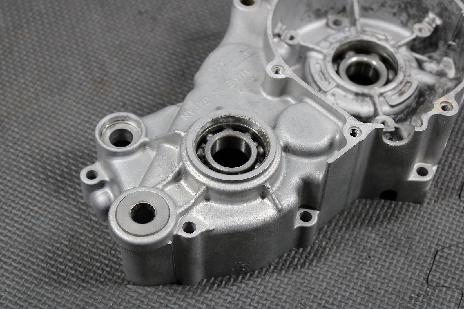 1998 Kawasaki KX60 90 - 03 OEM Left Engine Motor Crankcase Crank Cases Block - hggarage