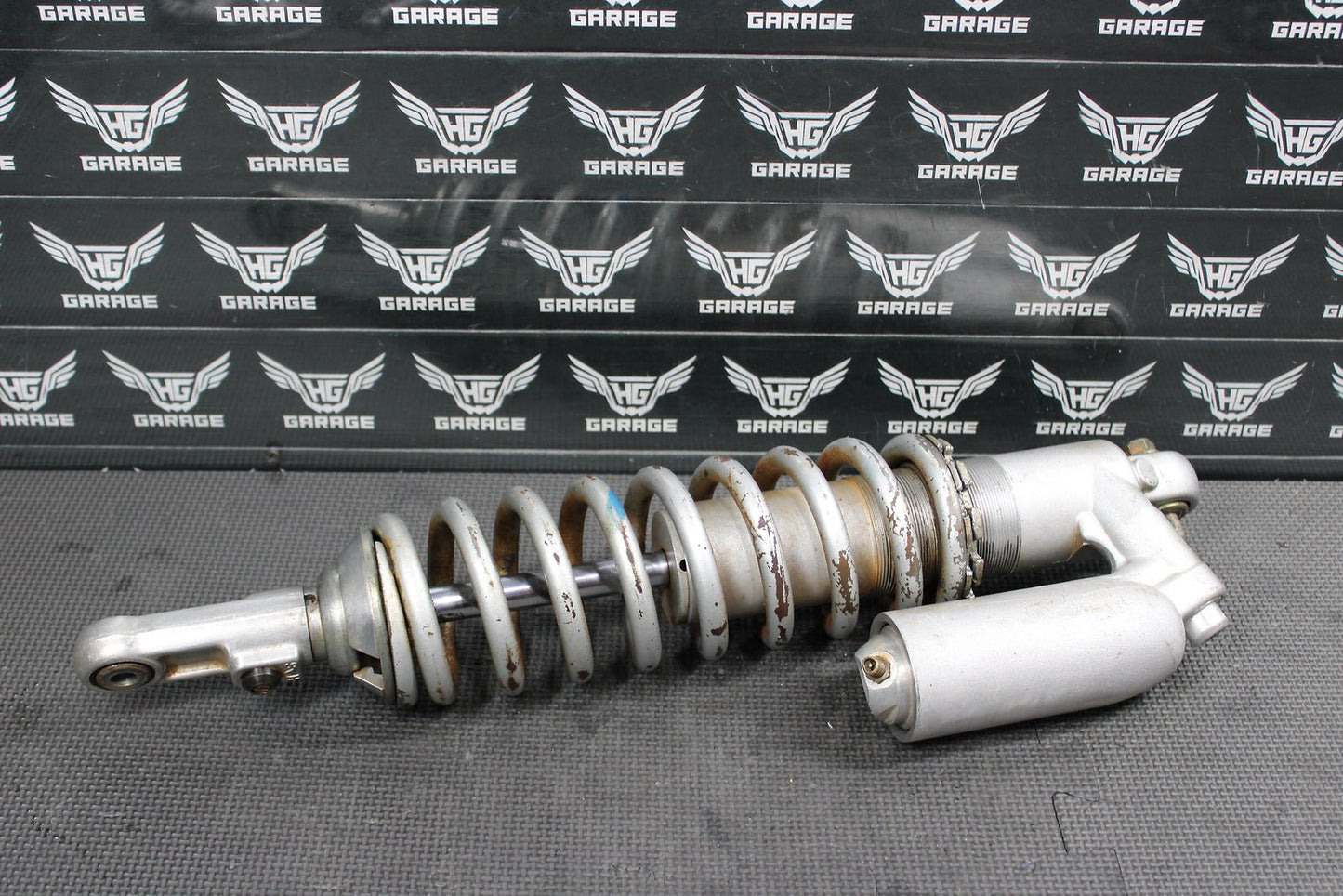 1998 YAMAHA YZ400F OEM REAR BACK SHOCK ABSORBER SUSPENSION - hggarage