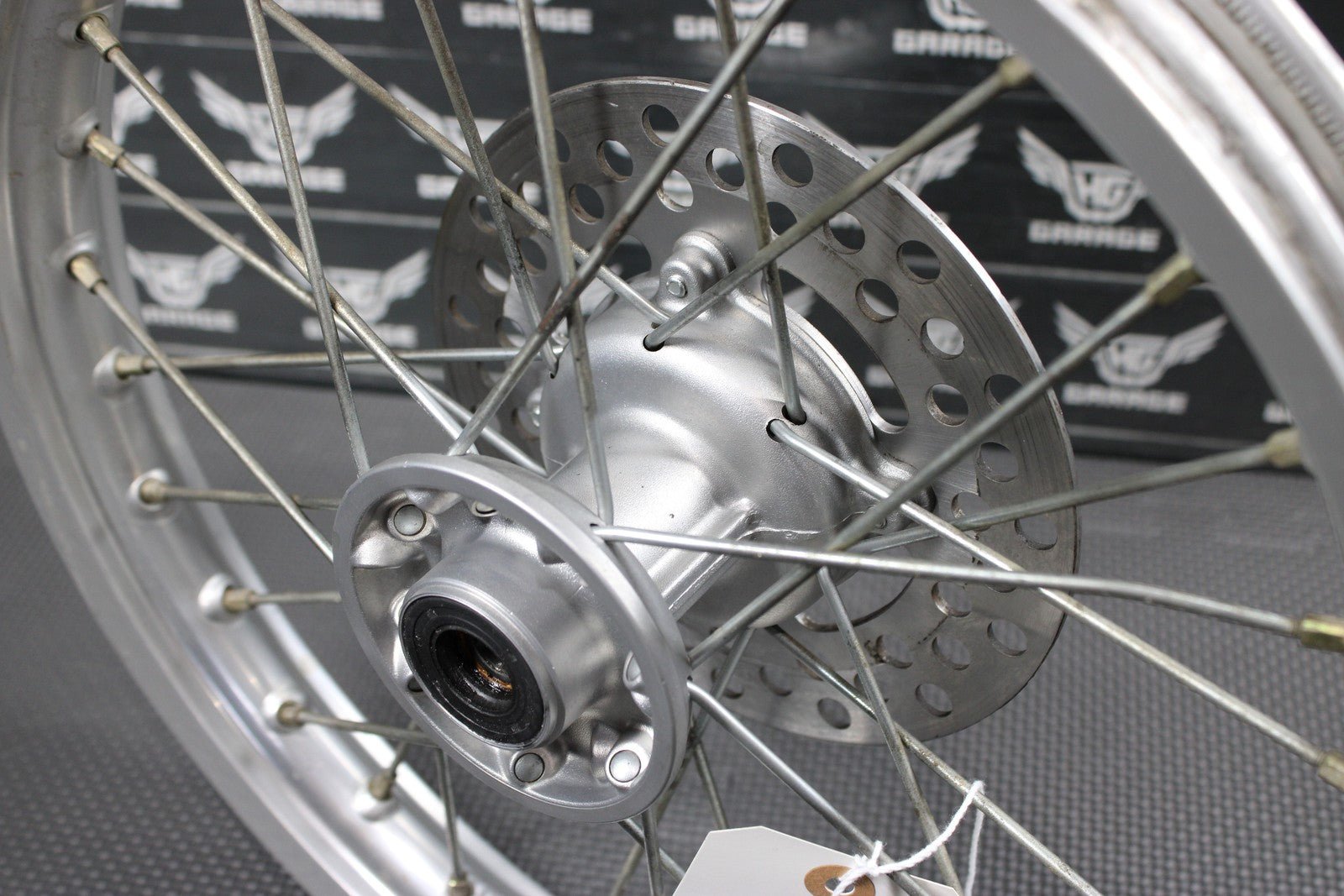 2004 KAWASAKI 00 - 09 KX65 OEM FRONT WHEEL RIM HUB SPOKES 41090 - 1124 - hggarage