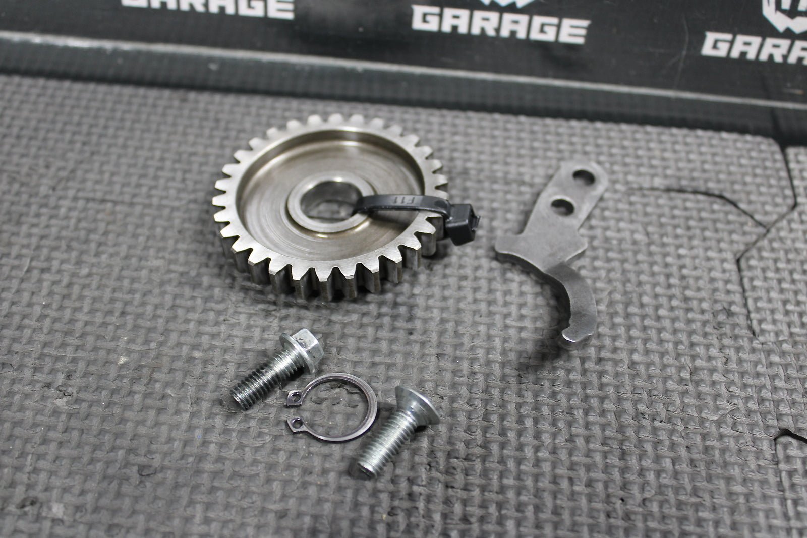 2000 Kawasaki KX65 KX80 OEM Kickstart Kick Start Shaft Mechanism W Idler Gear - hggarage