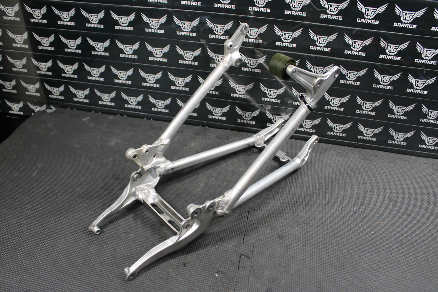 2014 HONDA 14-17 CRF250R 13-16 CRF450R OEM REAR BACK SUB FRAME SUBFRAME