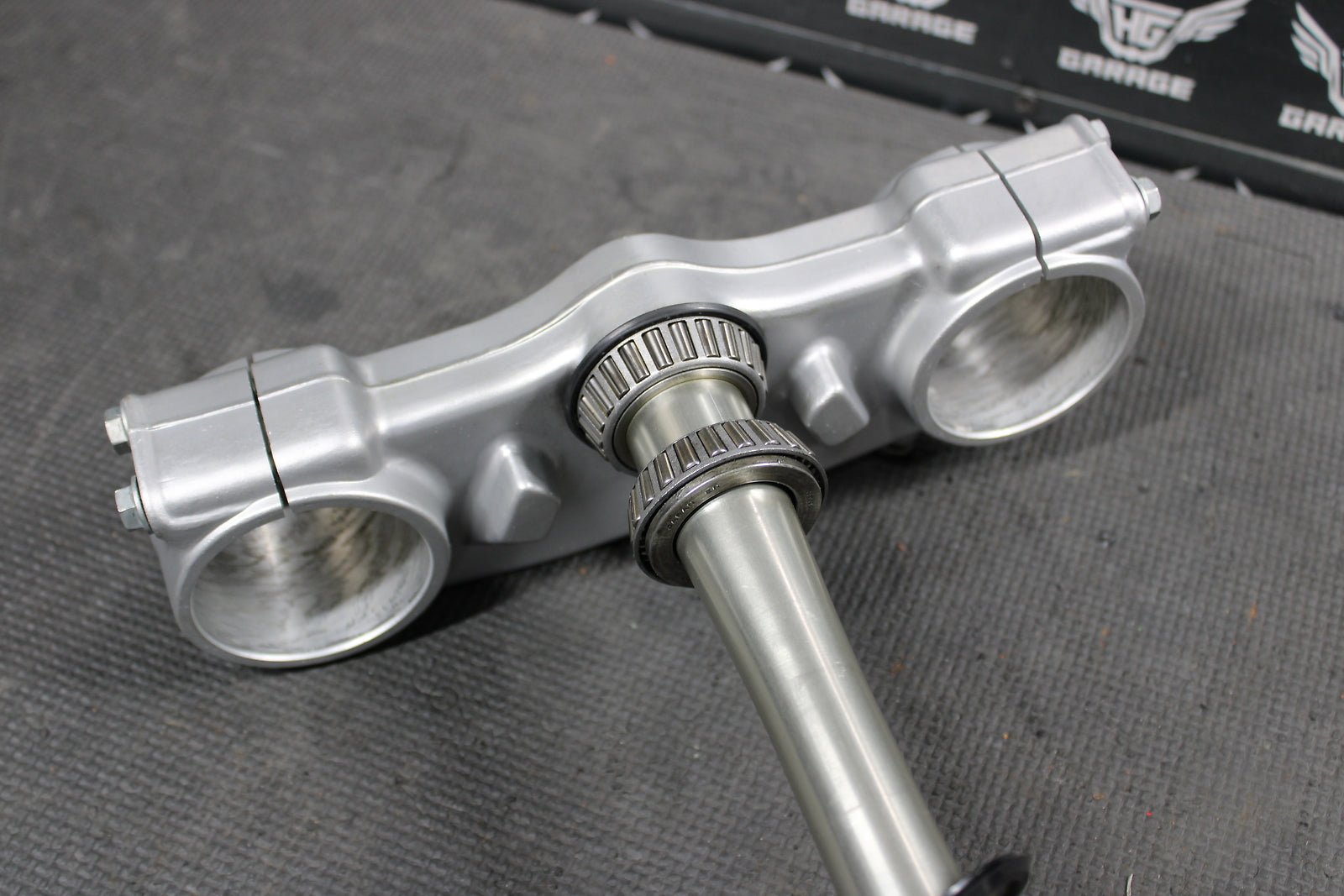 2002 HONDA CRF450R OEM FRONT FORKS LOWER UPPER TRIPLE TREE STEM NICE! - hggarage