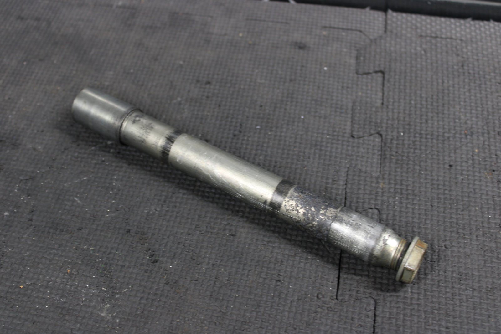 2012 SUZUKI RMZ450 OEM FRONT WHEEL RIM AXLE PIVOT BOLT 54711 - 35G00 - hggarage