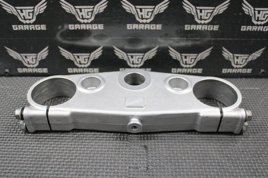 2000 HONDA 00 - 03 CR125R 250 OEM UPPER TRIPLE TREE CLAMP TOP BRIDGE 53300 - KZ4 - J20 - hggarage