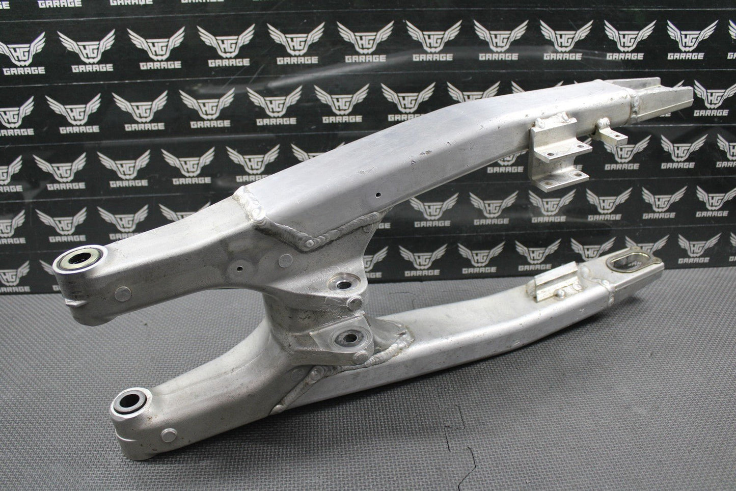 2007 2008 KAWASAKI KX250F OEM SWINGARM SWING ARM SUSPENSION 33001 - 0107 NICE! - hggarage