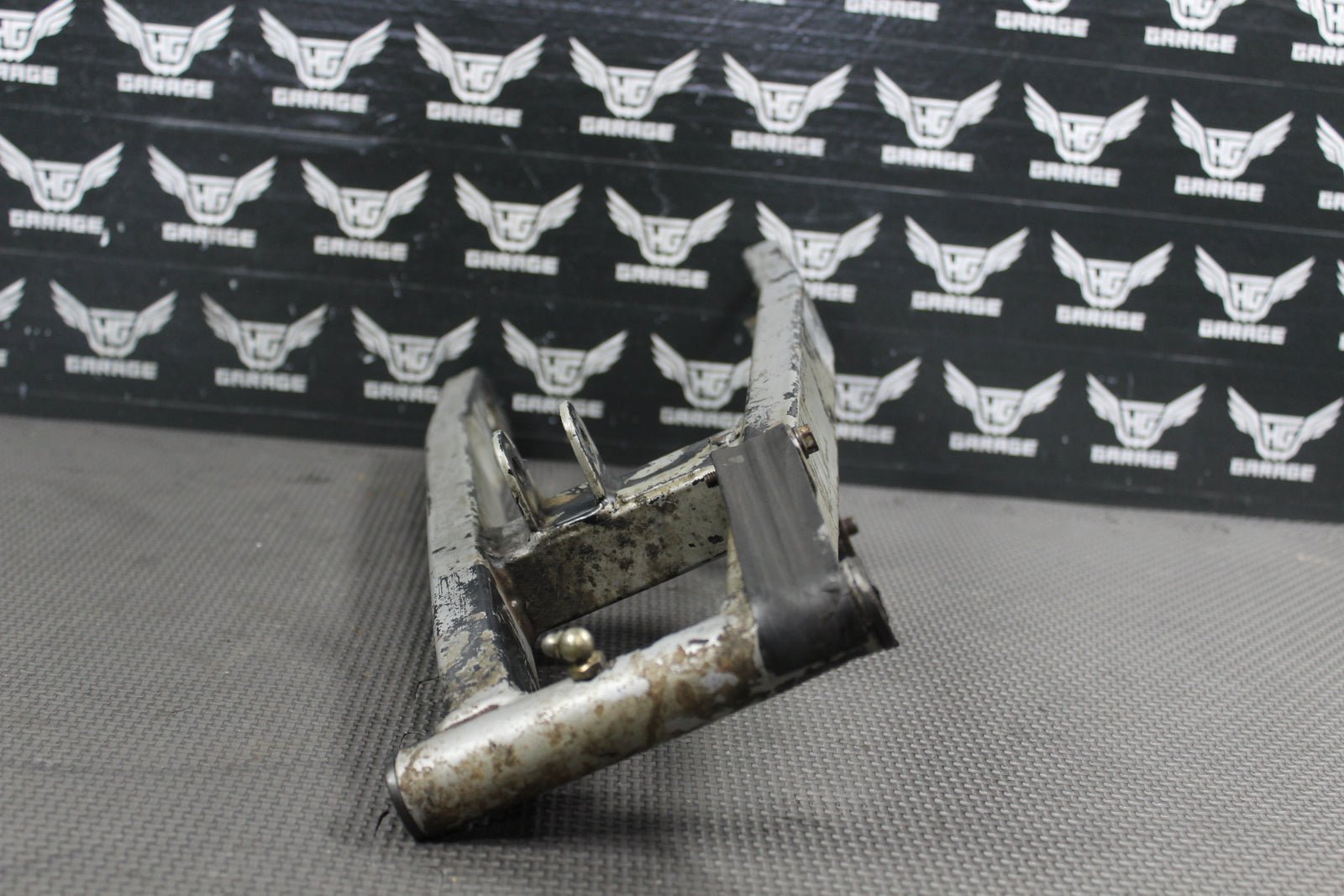 2001 KTM 50 SX 98 - 01 SWINGARM SWING ARM REAR SUSPENSION PIVOT 45004030300 - hggarage