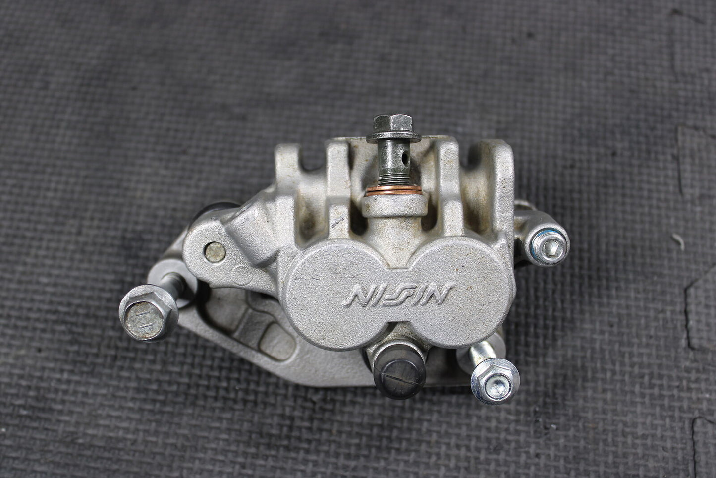 1999 SUZUKI RM250 OEM NISSIN FRONT BRAKE CALIPER 59300-36E63-999