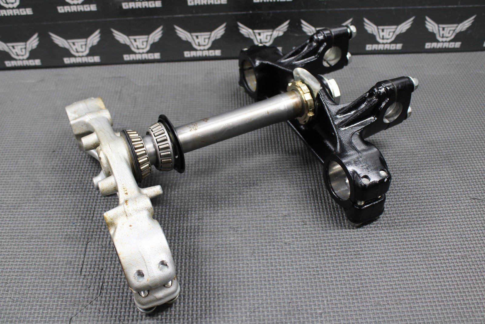2002 HONDA XR200R 90 - 02 OEM FRONT FORKS LOWER UPPER TRIPLE TREE STEM BAR CLAMP - hggarage
