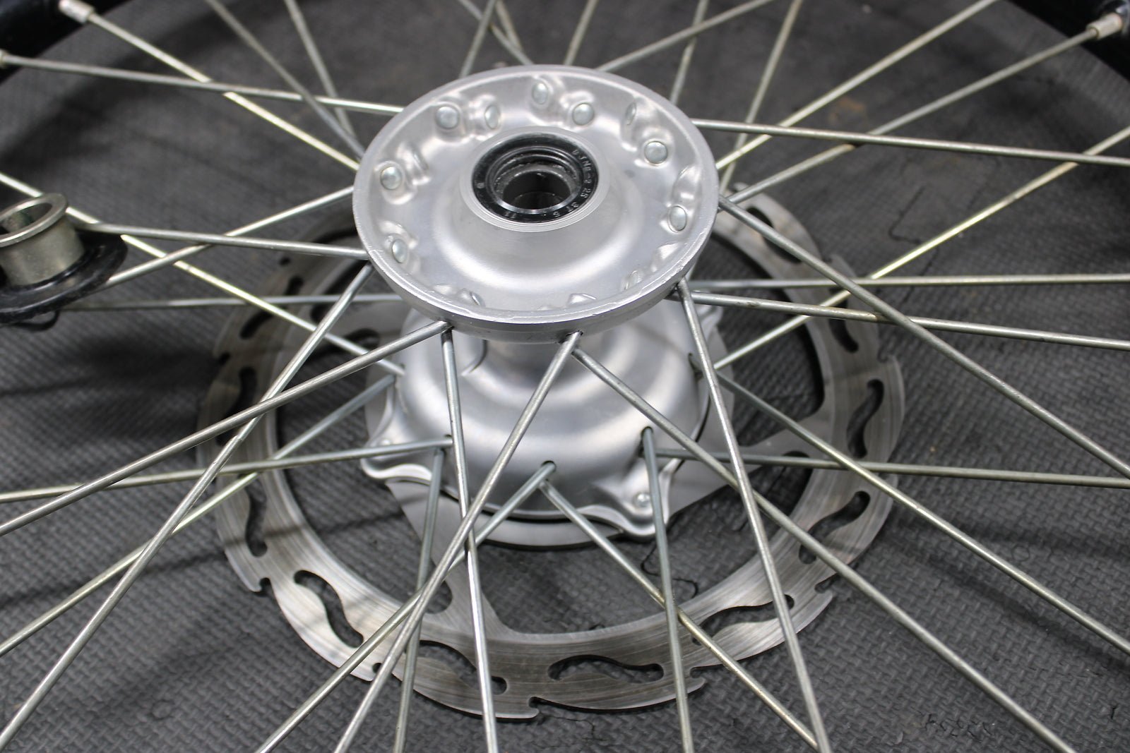 2006 KAWASAKI KX250F EXCEL FRONT WHEEL RIM 41025 - 0004 - hggarage