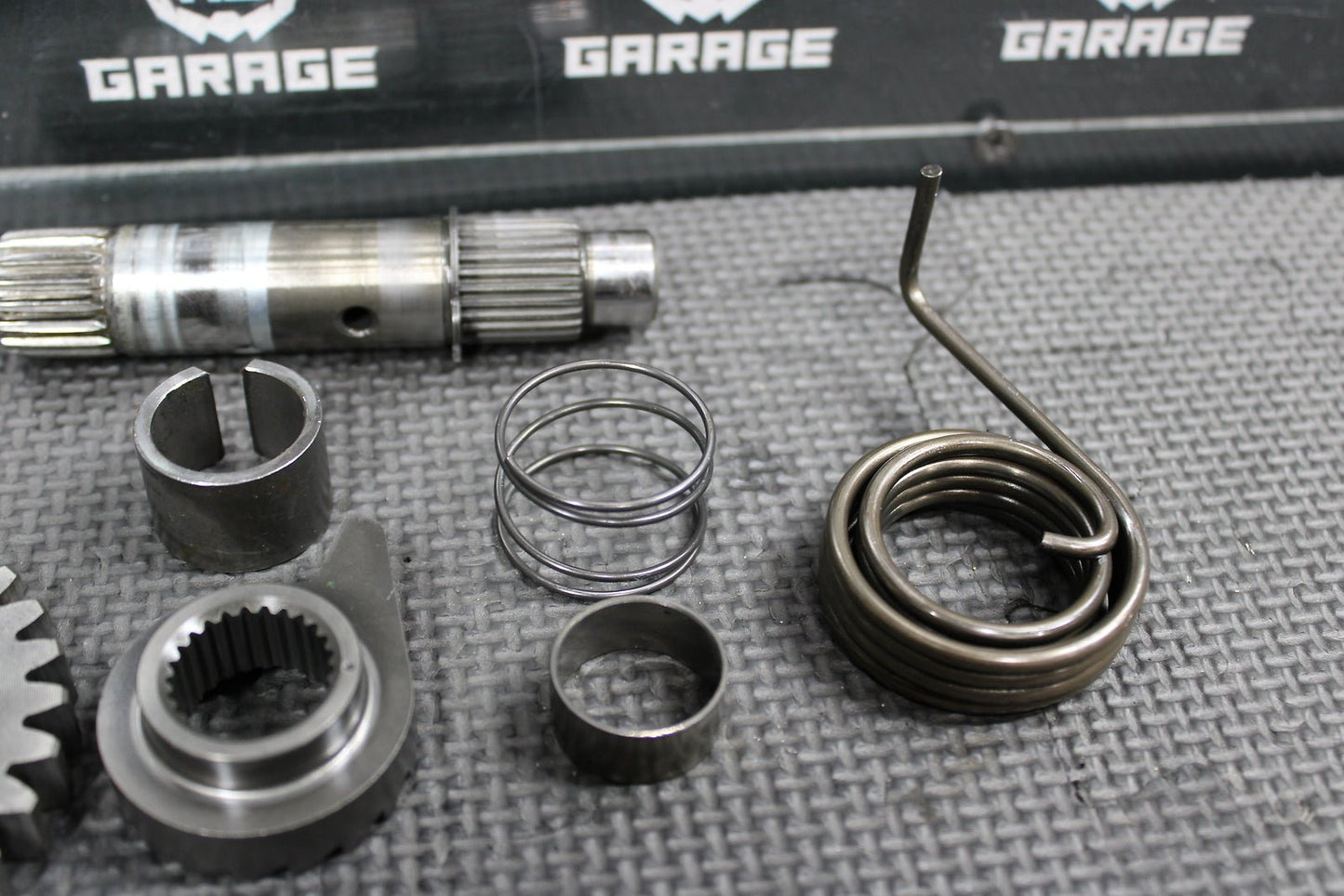 2009 HONDA CRF450R OEM KICKSTART KICK START SHAFT W IDLER GEAR 28251 - MEN - A30 - hggarage