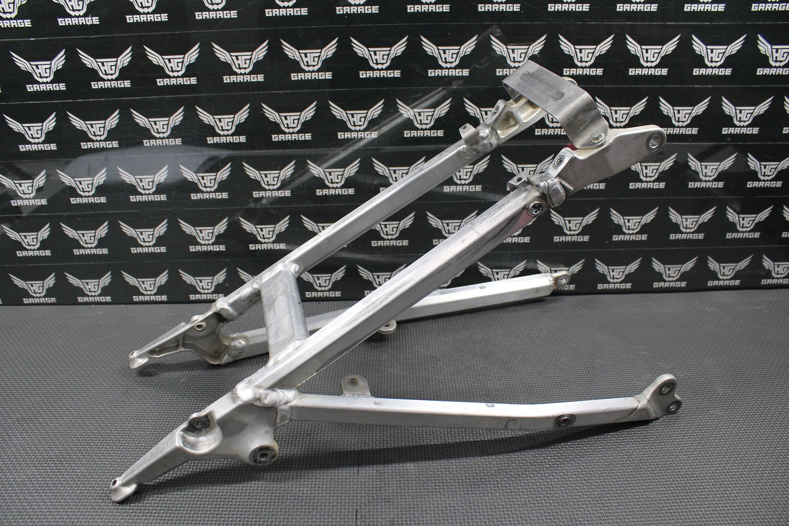 2018 18 - 20 SUZUKI RMZ450 OEM REAR BACK SUB FRAME SUBFRAME SEAT RAIL 41200 - 37K00 - hggarage