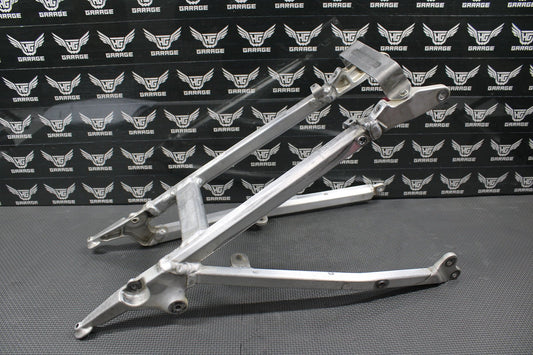 2018 18 - 20 SUZUKI RMZ450 OEM REAR BACK SUB FRAME SUBFRAME SEAT RAIL 41200 - 37K00 - hggarage