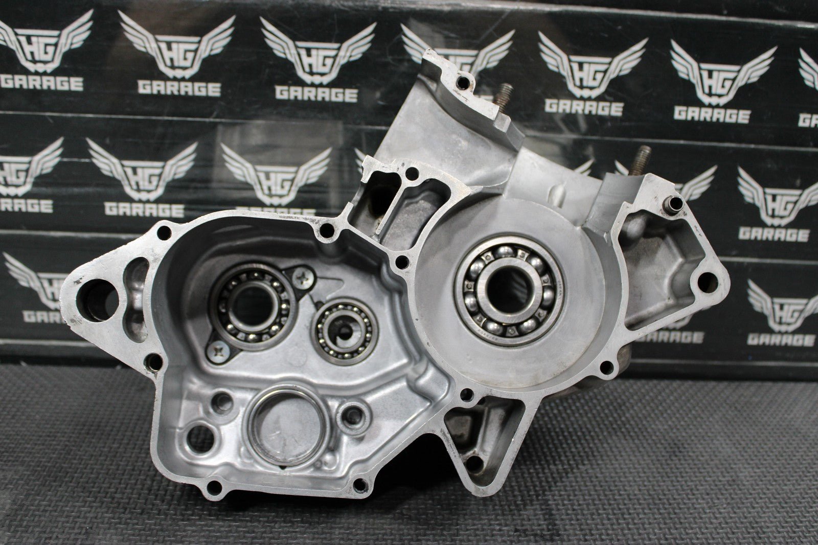 1998 HONDA CR125R OEM LEFT ENGINE MOTOR CRANKCASE CRANK CASES BLOCK READ DESC! - hggarage