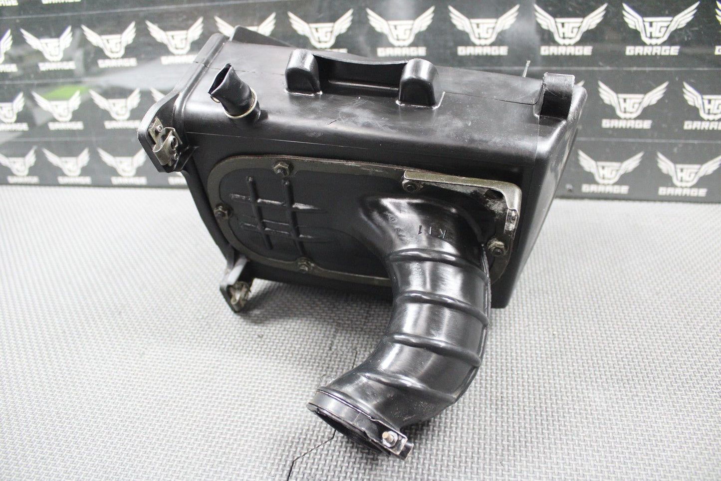 1991 90 - 95 HONDA XR250R OEM AIRBOX AIR CLEANER BOX INTAKE BOOT 17222 - KT1 - 670 - hggarage
