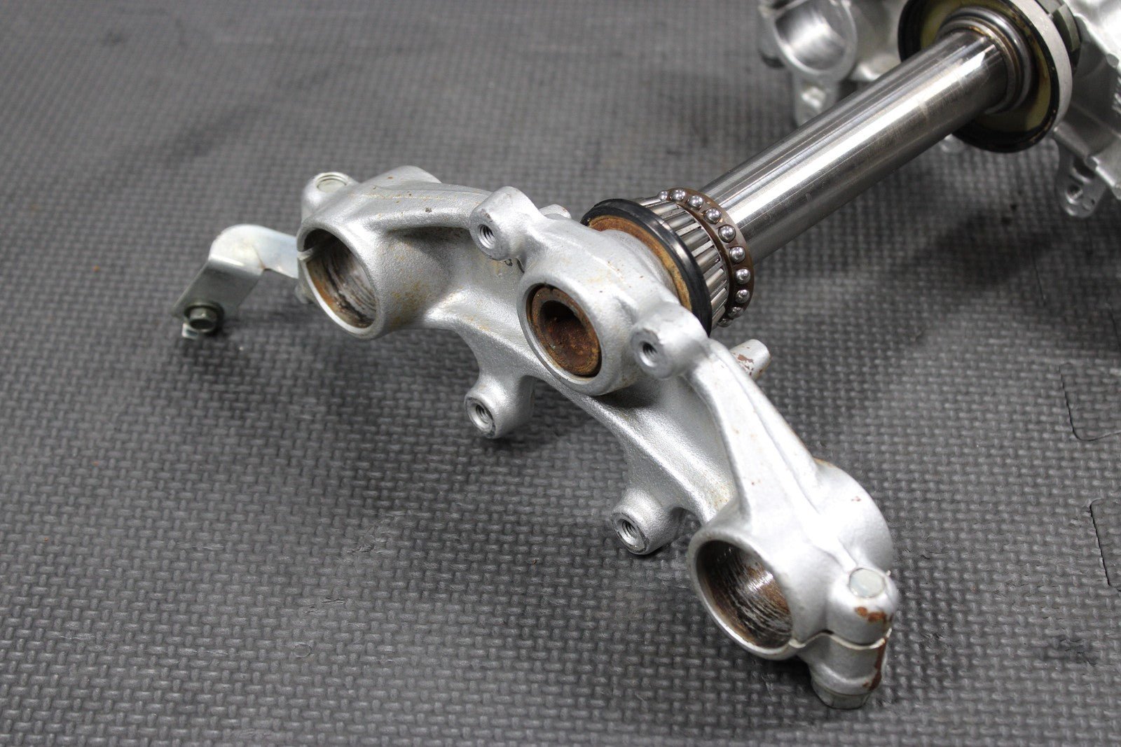 2000 YAMAHA TTR125 TTR125L OEM FRONT FORKS LOWER UPPER TRIPLE TREE - hggarage