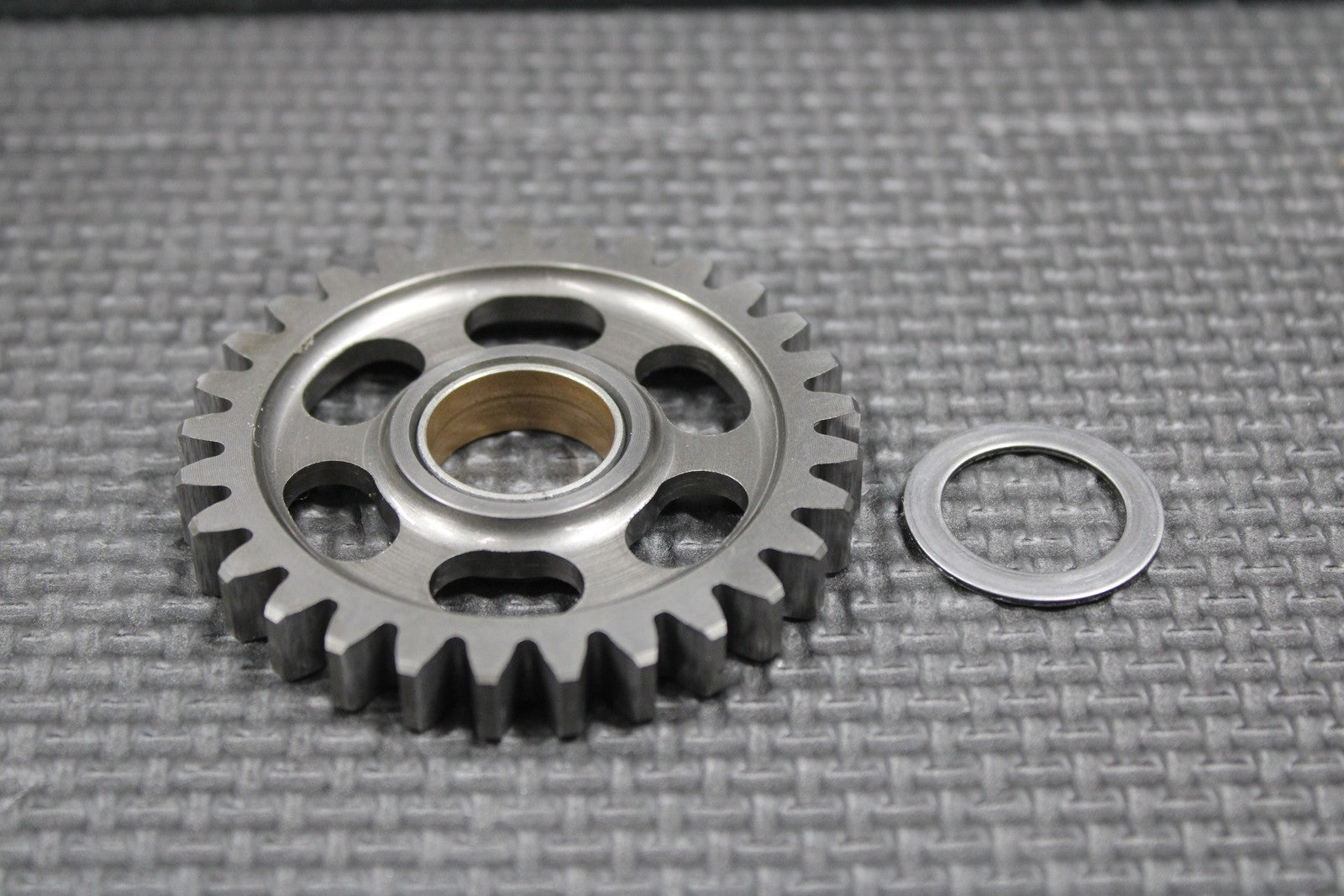 2000 HONDA CR125R OEM KICKSTART KICK START SHAFT W IDLER GEAR BOLT 28210 - KS6 - 700 - hggarage