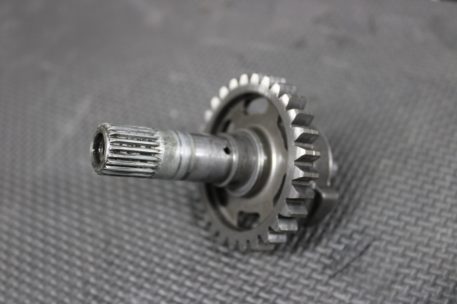 1999 HONDA CR125R OEM KICKSTART KICK START SHAFT W IDLER GEAR 28210 - KS6 - 700 - hggarage