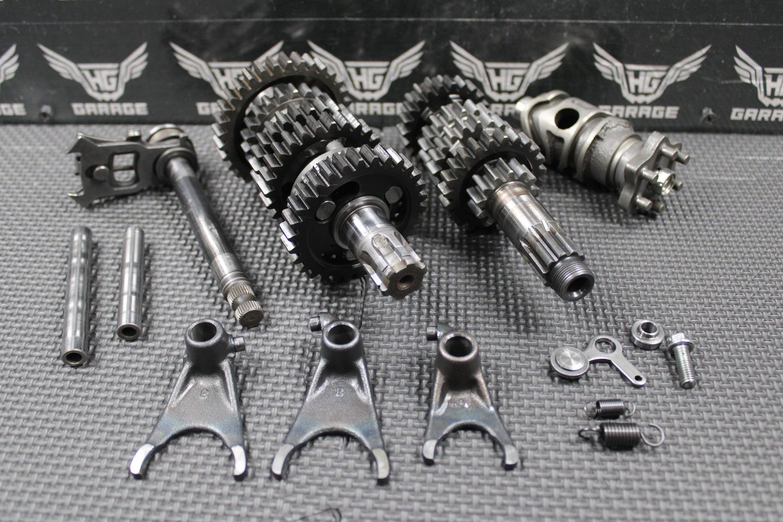 2015 KAWASAKI 05 - 21 KX85 OEM TRANSMISSION TRANNY GEARBOX GEARS SHIFT FORKS NICE! - hggarage