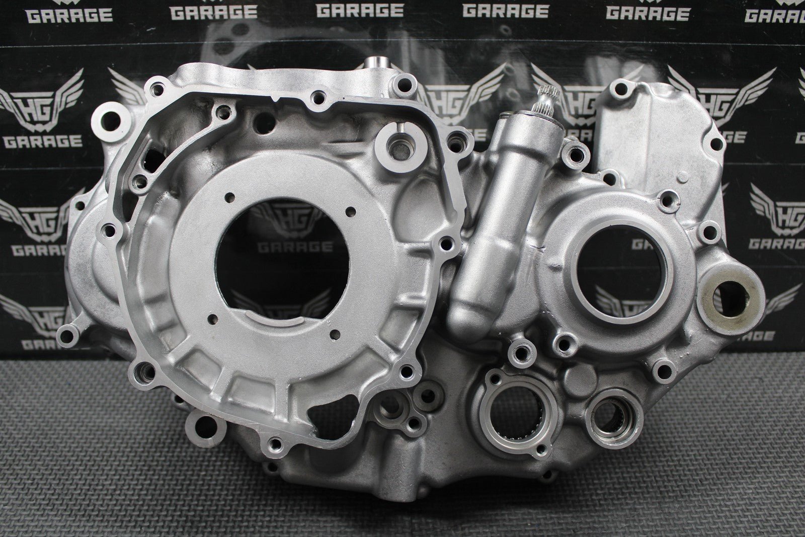 2003 KAWASAKI KLX400SR DRZ400 OEM LEFT RIGHT CRANKCASE CRANK CASE SET 14001 - S015 - hggarage