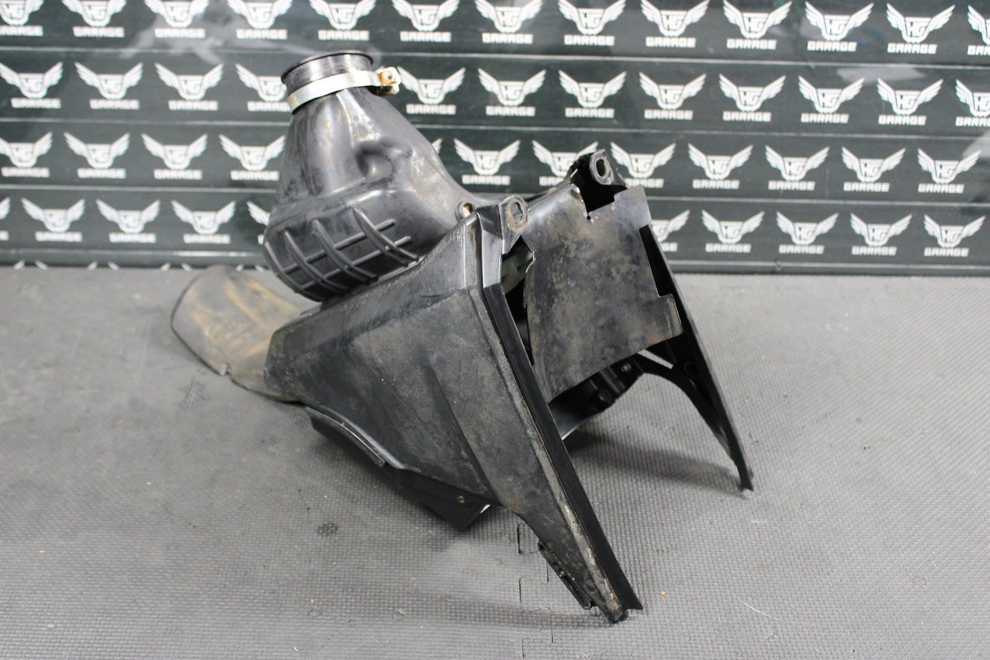 2006 Yamaha YZ250F OEM Airbox Air Cleaner Filter Box 5XC - 14453 - 90 - 00 - hggarage
