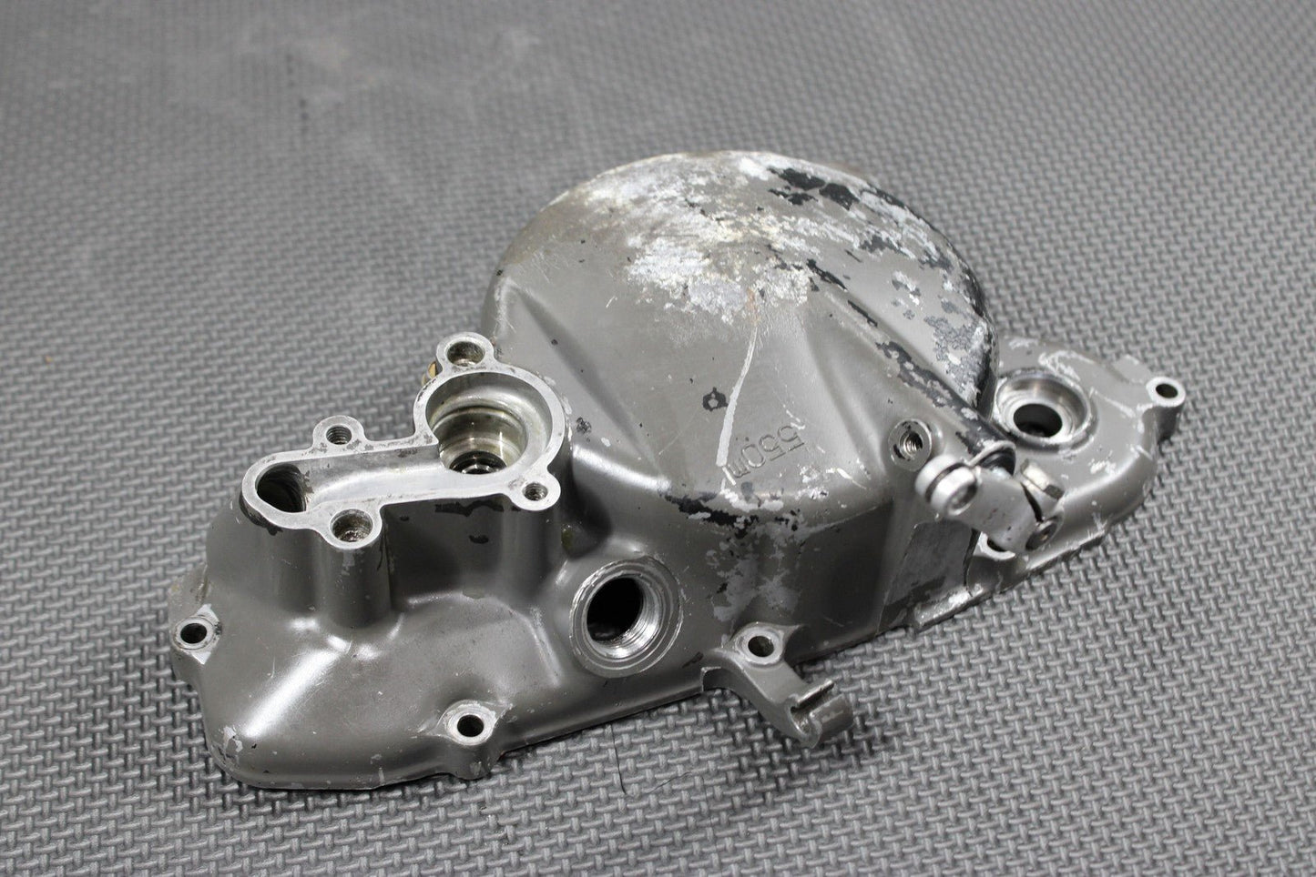 2001 SUZUKI RM80 OEM 96 - 01 RIGHT SIDE ENGINE MOTOR SIDE CLUTCH COVER 11341 - 02B43 - hggarage