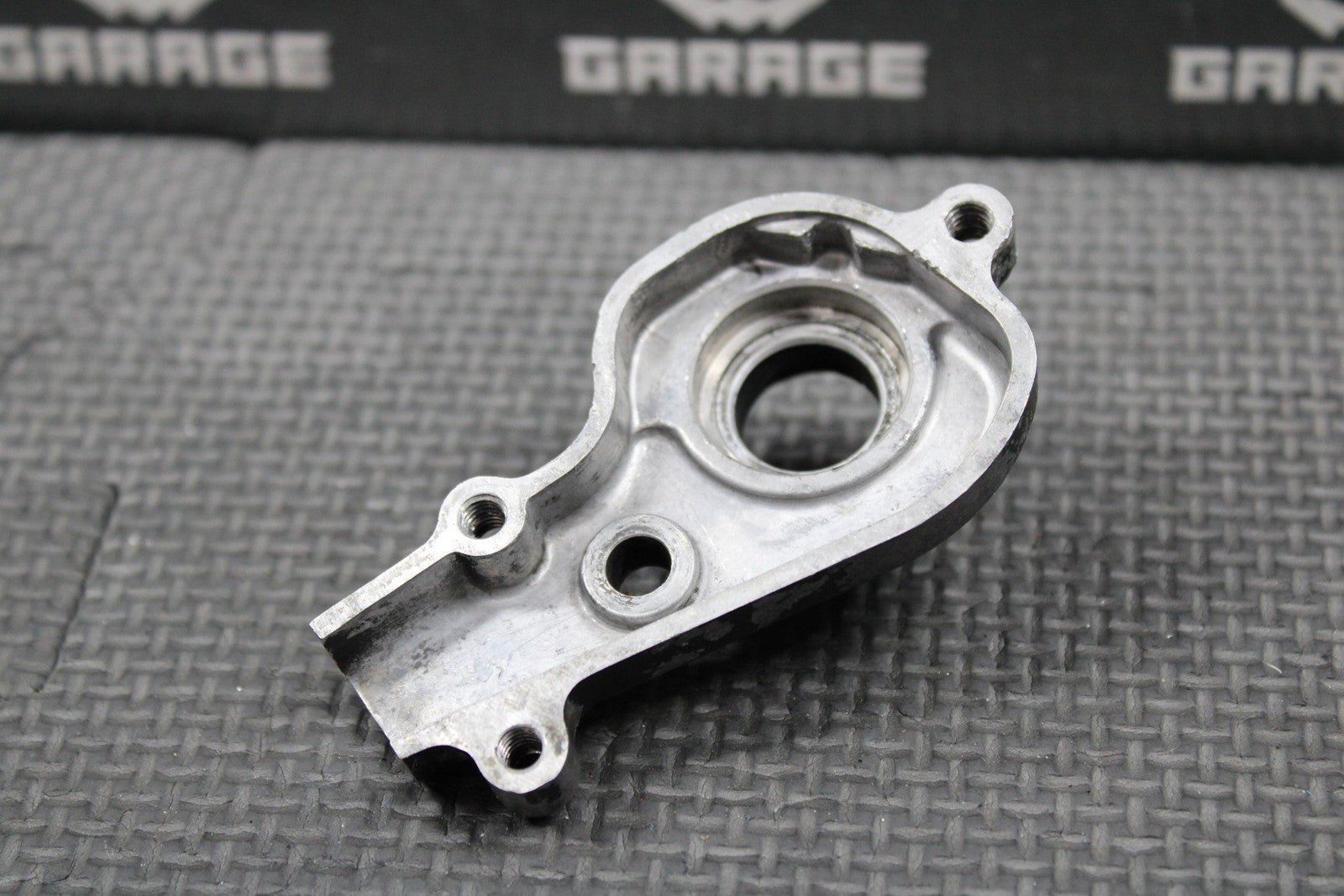 1988 87 - 89 HONDA CR125R OEM ATAC POWER VALVE CYLINDER SIDE CASE 12141 - KS6 - 700 - hggarage